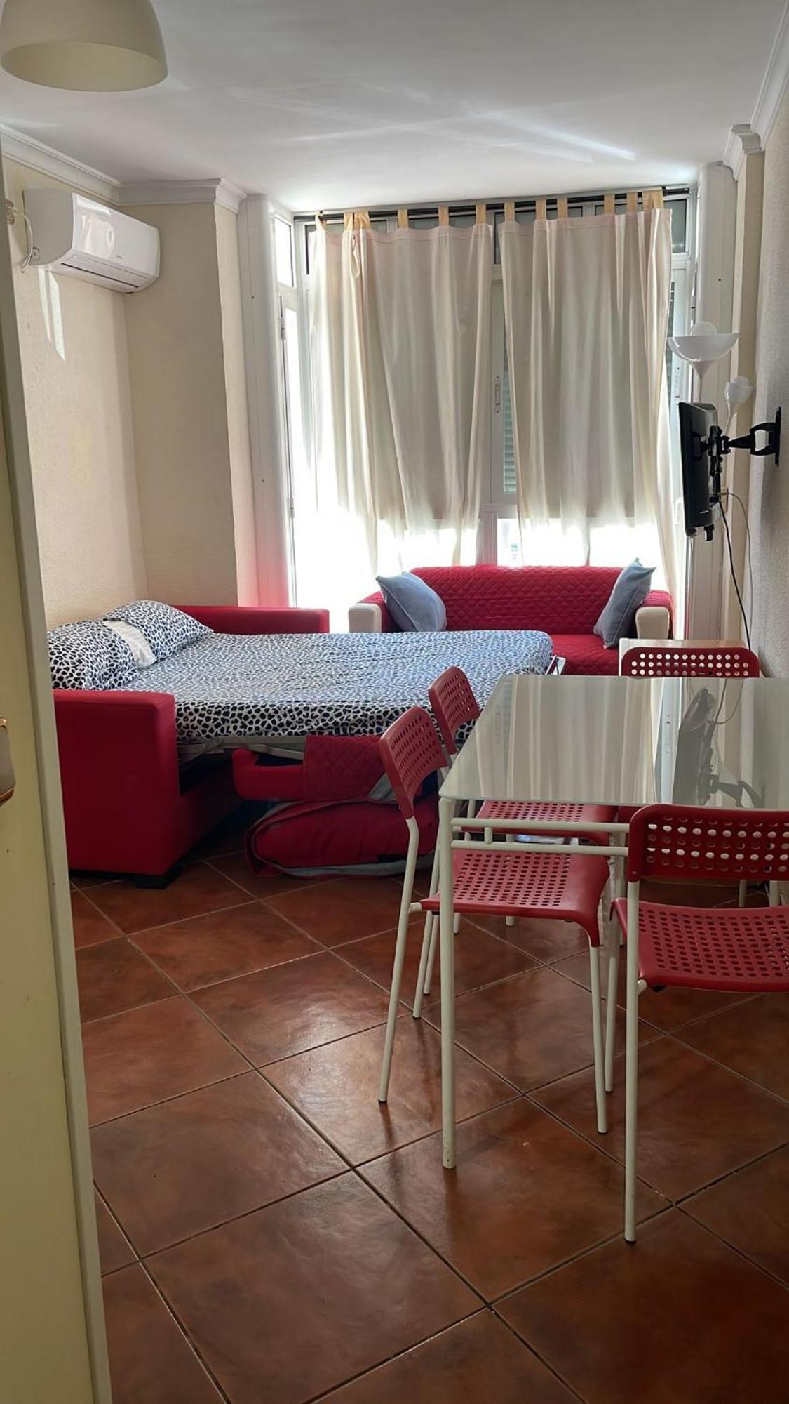 Apartamentos Vialia Sol Y Playa Màlaga Exteriér fotografie